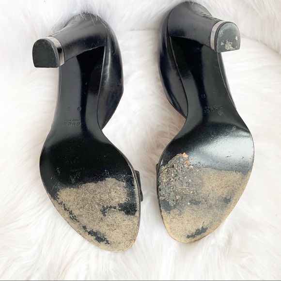 *SOLD* Authentic Gucci sandals/shoes - Picture 5 of 7